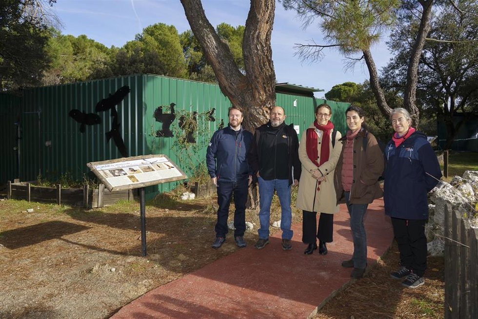 Grefa y Redeia impulsan la sensibilización sobre las aves esteparias con la renovación del centro 'Naturaleza Viva'