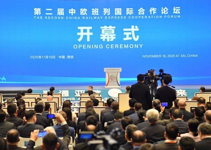 The Second China Railway Express Cooperation Forum is held under the theme of "Connecting Asia and Europe for a Shared Future" in Xi'an, capital of Shaanxi Province in China on Nov. 18, 2025.