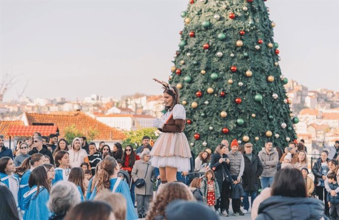 WOW Porto se viste Navidad: el barrio cultural de Gaia enciende la magia de la temporada