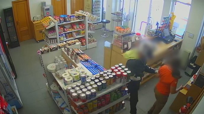 Detingut al lladre de la gasolinera de Vinalesa