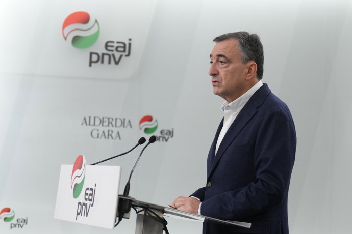 Rueda de prensa del presidente del EBB del PNV, Aitor Esteban