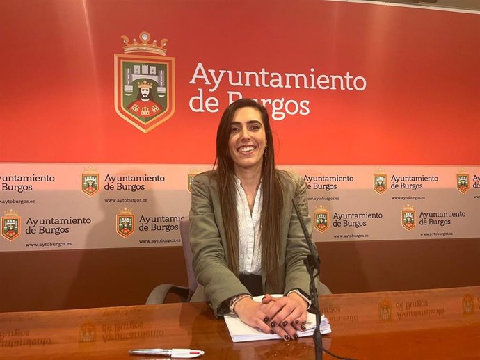 Ballesteros durante la rueda de prensa tras al reunión de la Junta Local de Gobierno.