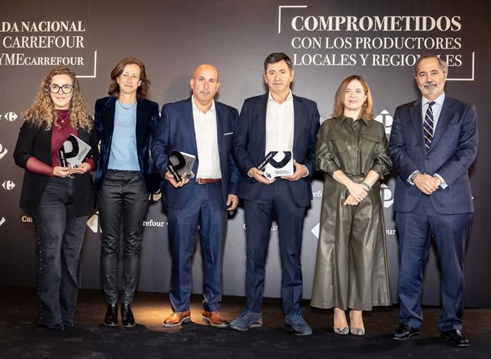 Imagen de familia de la XXI Jornada Nacional de Pymes de Carrefour.