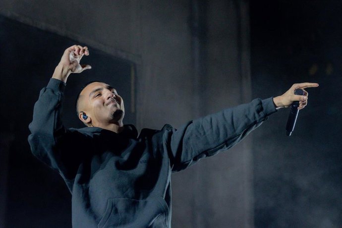 Archivo - El cantante y rapero, Morad, durante su concierto en el WiZink Center, a 23 de diciembre de 2024, en Madrid (España)