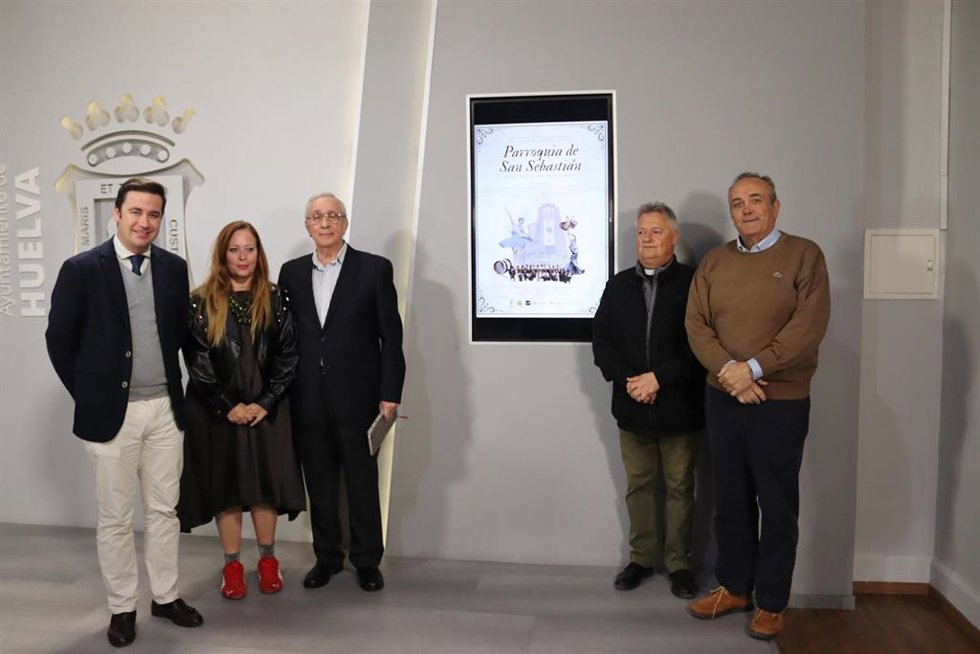 Presentación del espectáculo a beneficio de la Parroquia de San Sebastián de Huelva.