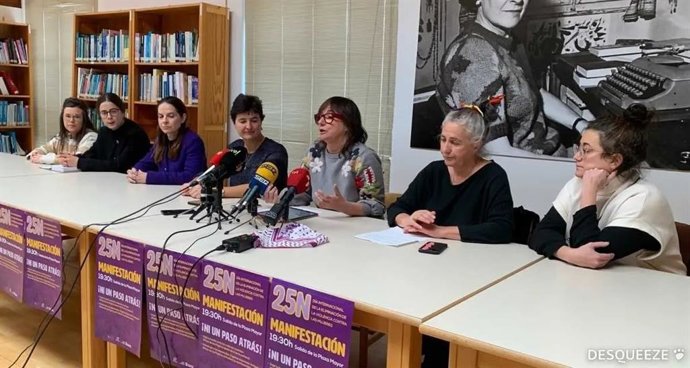 Presentación en rueda de prensa de los actos que se celebrarán en Soria con motivo del 25N.