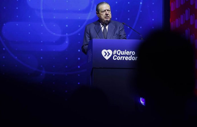 El empresario Vicente Boluda, interviene durante un acto para reivindicar el Corredor Mediterráneo, a 20 de noviembre de 2025, en Valencia, Comunidad Valenciana (España).