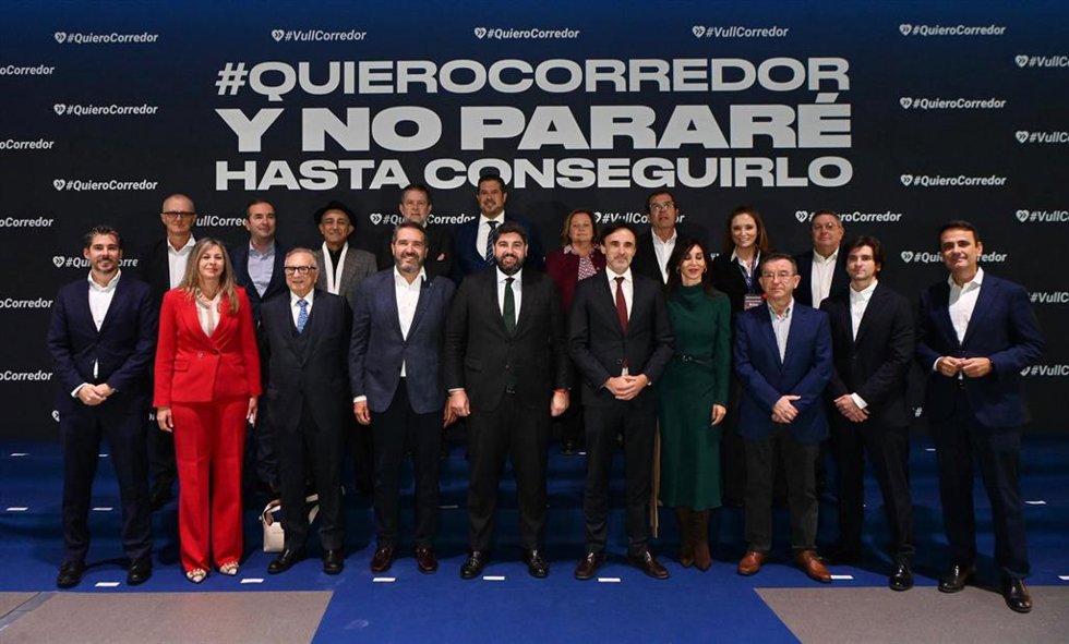 El presidente de la Comunidad, Fernando López Miras, en Valencia en el octavo Acto Empresarial por el Corredor Mediterráneo