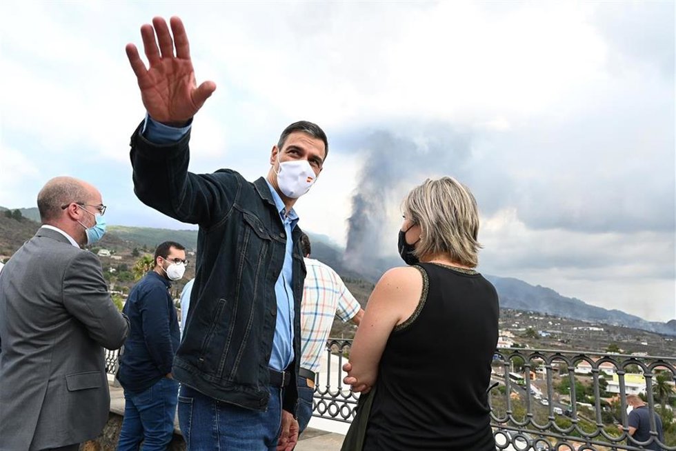 Afectados por el volcán piden a Sánchez aprobar "ya" el decreto que financiará la reconstrucción de fincas agrarias