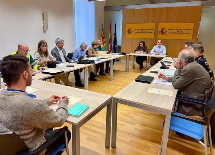 Imagen de la reunión en Delegación del Gobierno