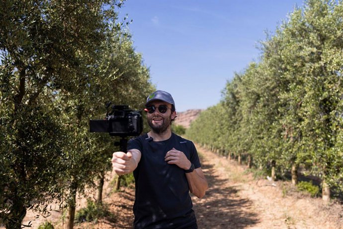 Alberto Fernández-Velilla (@agri_berto)