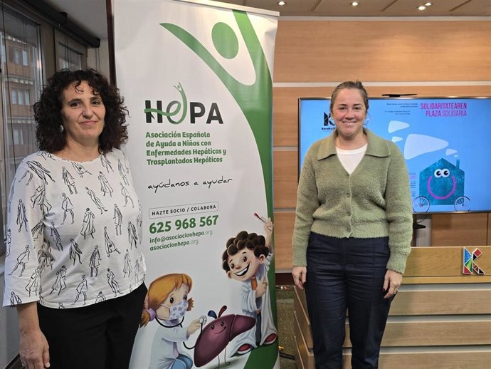 Ana Díez y Nerea Cantero presentan una nueva edición del Rastrillo Infantil Solidario.