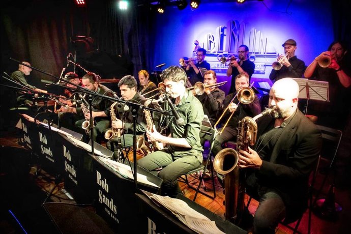 Archivo - El grupo de Jazz Bob Sands Big Band, en foto de recurso.