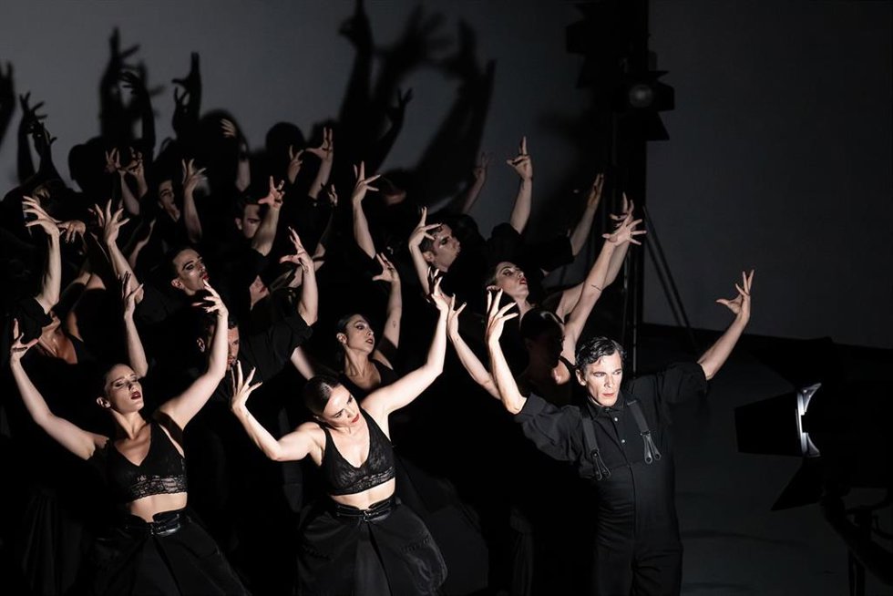 El Ballet Nacional finaliza la gira europea de 2025 de 'Afanador' en un recorrido por Francia
