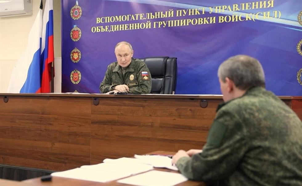 Imagen de archivo del presidente de Rusia, Vladimir Putin, y el jefe del Estado Mayor de las Fuerzas Armadas rusas, el general Valeri Gerasimov