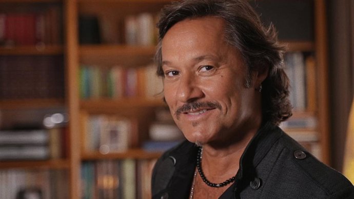 Diego Torres actuará en el Auditorio Roig Arena el 19 de abril con su gira "Mi Norte & Mi Sur"