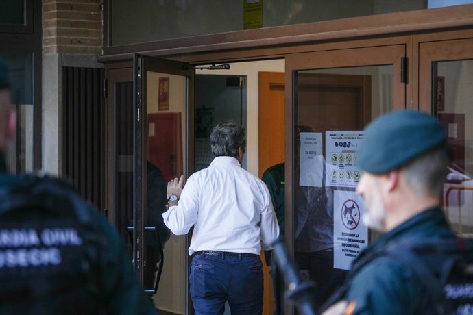 L'amo del Ventorro arriba als jutjats de Catarroja per a atestar per la dana