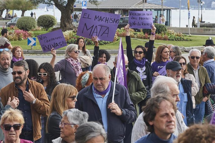Archivo - Manifestación del 25N en Santander en foto de archivo