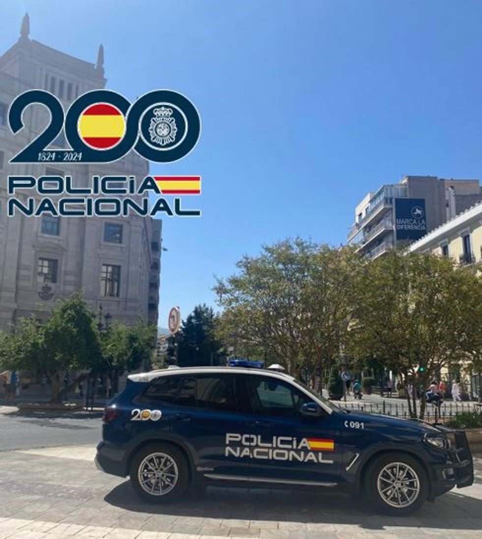 Vehículo policial.