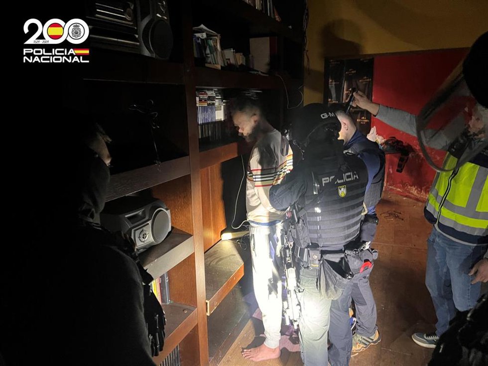 Uno de los detenidos en la fase de explotación