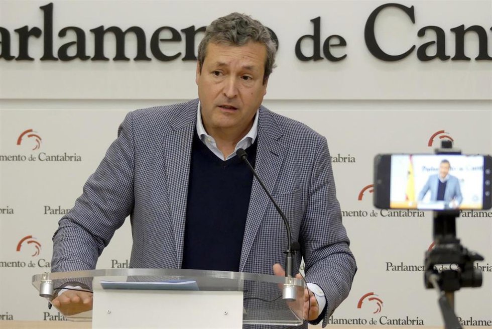 Rueda de prensa de Íñigo Fernández.