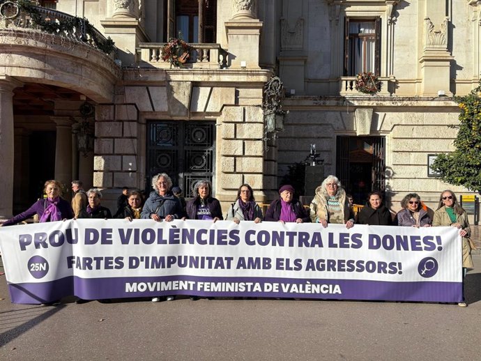 El Movimiento Feminista de València convoca para el 25N una manifestación bajo el lema 'Prou de violències contra les dones! Fartes d'impunitat amb els agressors!'