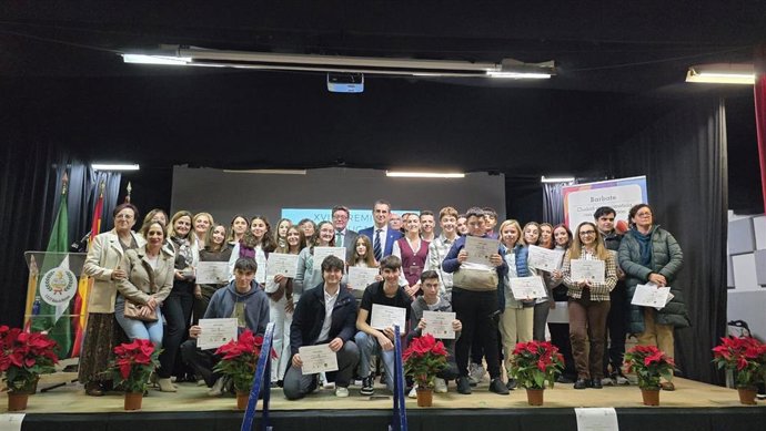 Galardonados con el XVIII Premios a la Educación y la Convivencia de Barbate.