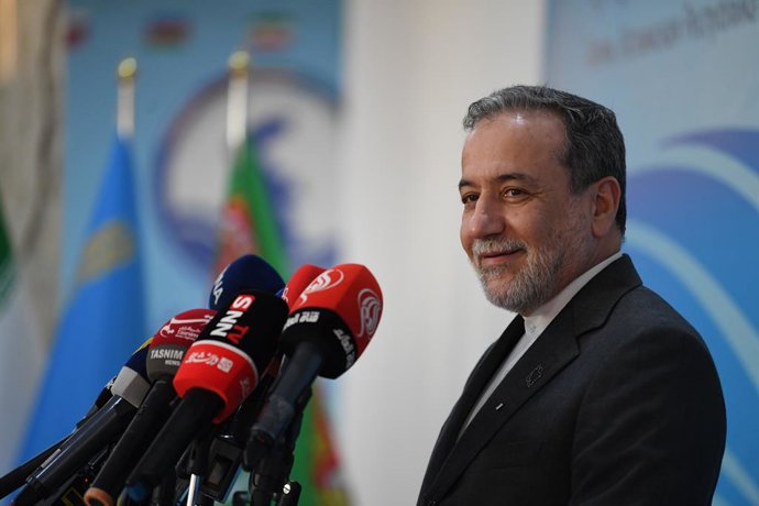 TEHRAN, Nov. 18, 2025  -- Iranian Foreign Minister Seyed Abbas Araghchi speaks during a press conference of the First Caspian Governors' Forum in the northern city of Rasht, Iran, Nov. 18, 2025. Iran on Tuesday opened the First Caspian Governors' Forum in