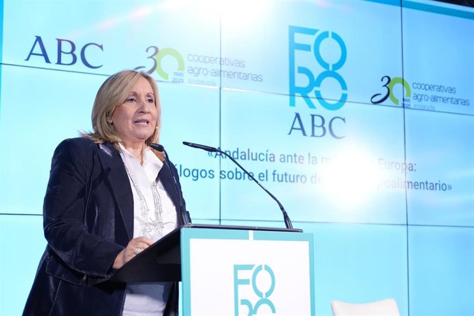 La viceconsejera de Agricultura de la Junta de Andalucía es Consolación Vera Sánchez.