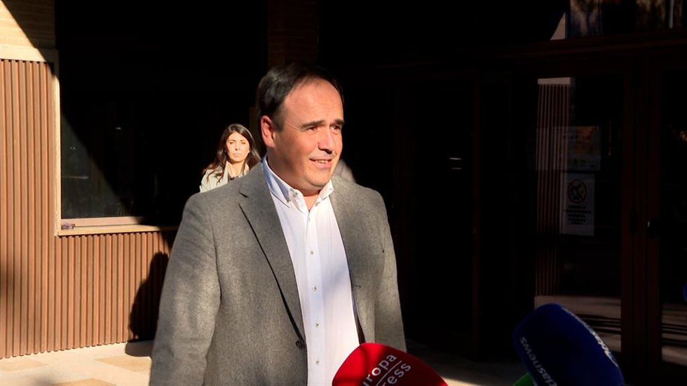 Pérez Llorca a su salida del juzgado de Catarroja: "He intentado aportar mi gran