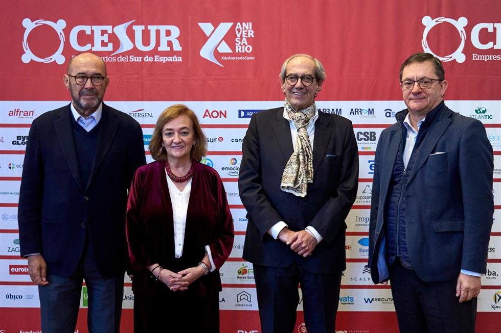 Segunda jornada de trabajo en el 'Foro OEA Cesur: Avanzando en la incertidumbre", organizado por el Observatorio Económico de Andalucía (OEA) y el Círculo de Empresarios del Sur de España (Cesur).