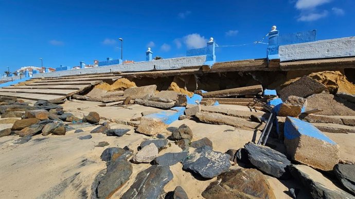 Paseo marítimo de Matalascañas (Huelva).