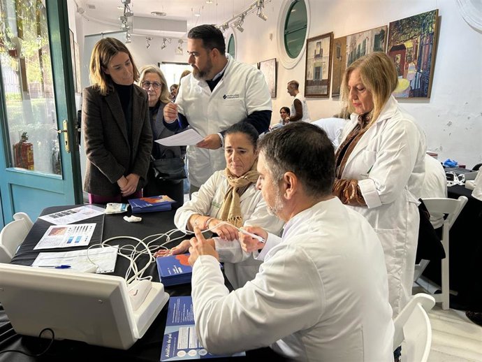 Jornada de sensibilización de la diabetes realizada por el Ayuntamiento de Sevilla.