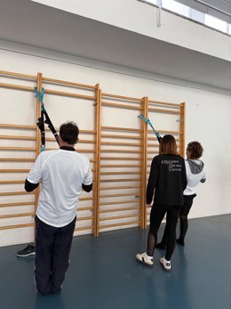 Pacientes oncológicos participan en uno de los programas de ejercicios del Consell de Mallorca.