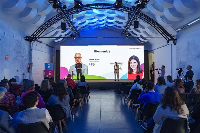 300 Profesionales Y Más De 150 Empresas Participan En El Foro Academia REDI Para Avanzar En Inclusión Y Diversidad LGTBI