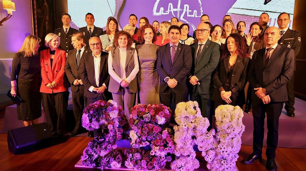 AMP.-Pedro Blanco anima a "trabajar" contra "bulos y movimientos" que cuestionan la existencia de la violencia machista