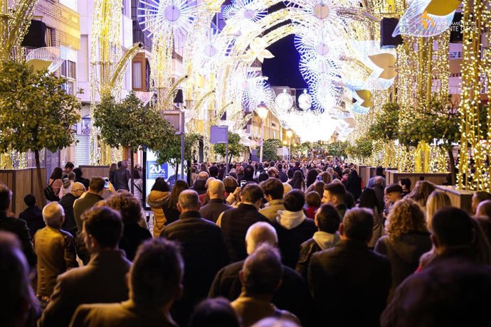 Alumbrado de Navidad en Puente Genil en una imagen de archivo.
