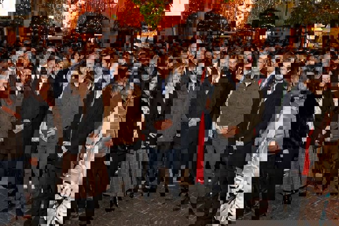 Autoridades en la inauguración del alumbrado navideño de Puente Genil