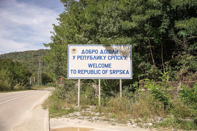 Archivo - Cartel de la Republika Srpska