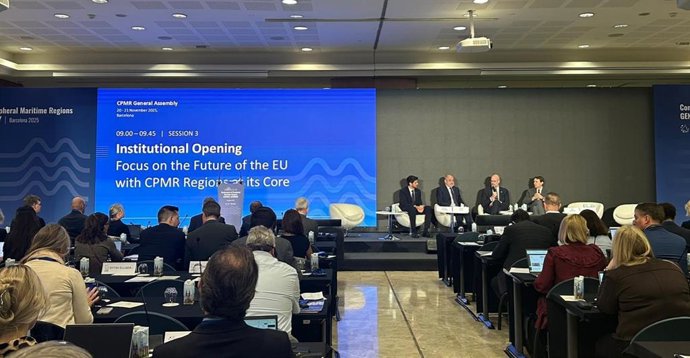 Andalucía participa en la Conferencia de Regiones Periféricas Marítimas celebrada en Barcelona.