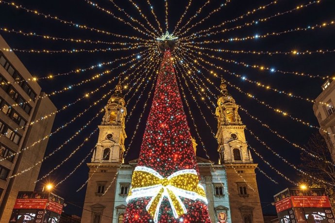 Un viaje a la Hungría más navideña: ciudades iluminadas y aguas termales