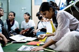 Un informe de Plan International revela que el 63% de niñas y adolescentes en todo el mundo desafían en secreto normas de género en su vida cotidiana