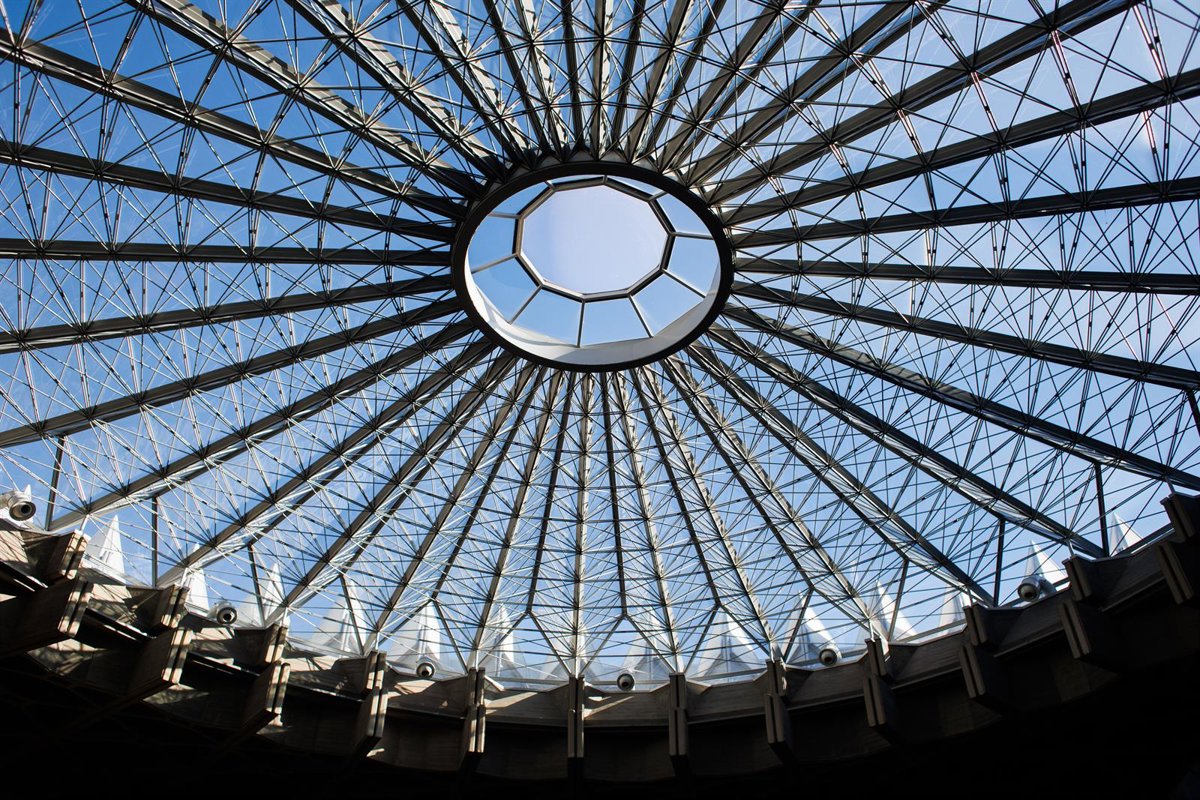 The Government defends the current framework of patronage as a key instrument to promote private investment in culture