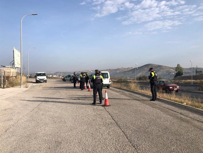 Foto de archivo de un control de la Policía Local.