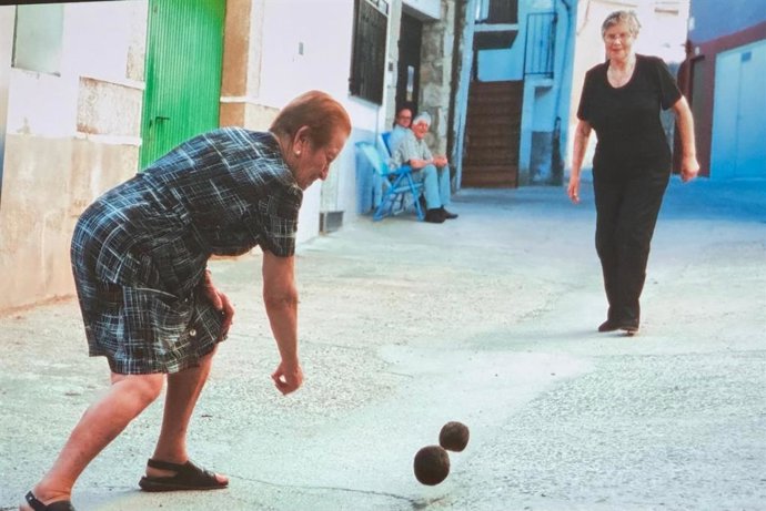 Presentación del documental 'El juego de las bolas' en Villamiel (Cáceres)