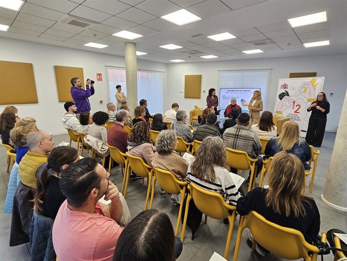 Clase magistral de Eva Libertad en el Espacio Alma de Almería, dentro de Fical.