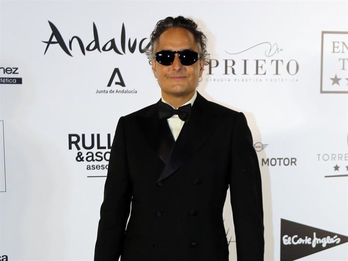 Archivo - Josie posa en el photocall de la XVIII edición de los Premios Escaparates, a 14 de septiembre de 2024, en Sevilla (España).