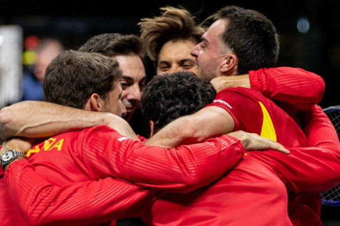 La selección española celebra su pase a la final de la Copa Davis 2025