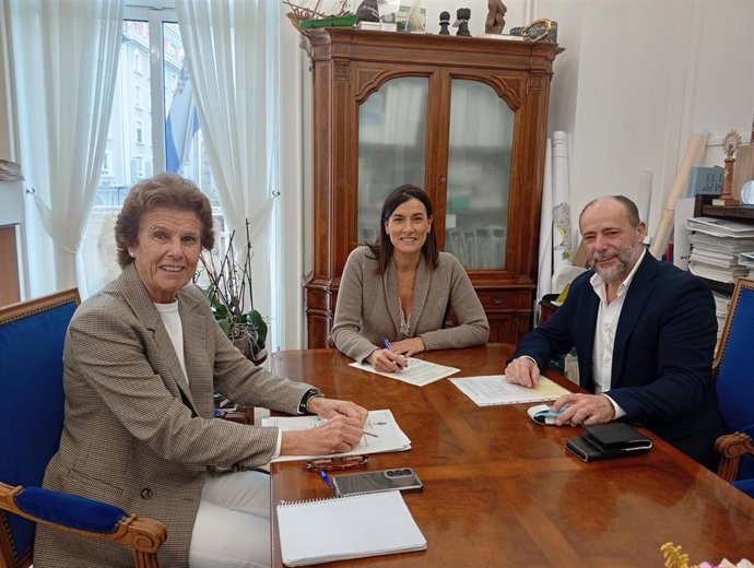 Beatriz Pellón, Gema Igual y Víctor Canal