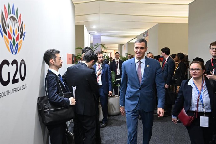 O Presidente do Governo, Pedro Sánchez, participa da cúpula do G20 em 22 de novembro de 2025 em Joanesburgo (África do Sul). Cerca de quarenta líderes, incluindo os do G20 (um grupo de países desenvolvidos e emergentes) e países convidados, estão particip